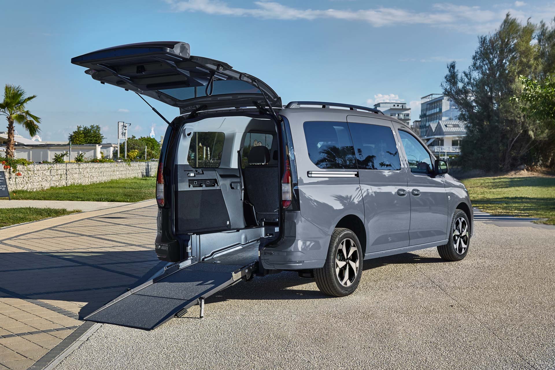 ford tourneo connect L2